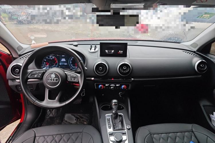 Used Audi A3 2019 Limousine 35 TFSI Style Edition China VI Emission Standard Center Console