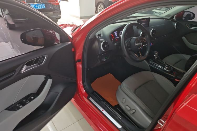 Used Audi A3 2019 Limousine 35 TFSI Fashion Edition China V standard Driver Seat
