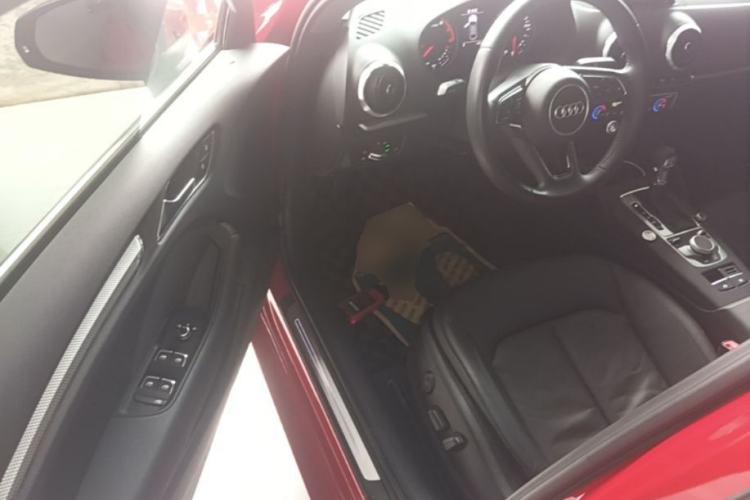 Used Audi A3 2019 Limousine 35 TFSI Style Edition China VI Emission Standard Driver Seat