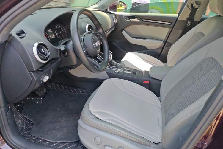 Used Audi A3 2019 Limousine 35 TFSI Fashion Edition China V standard Driver Seat