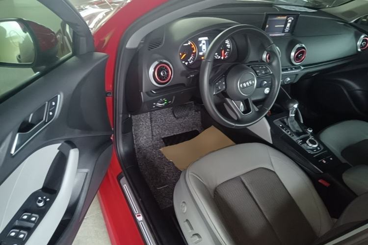 Used Audi A3 2019 Limousine 35 TFSI Fashion Edition China V standard Driver Seat