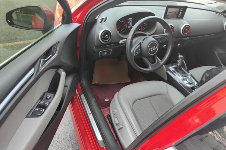 Used Audi A3 2019 Limousine 35 TFSI Fashion Edition China V standard Driver Seat