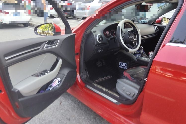 Used Audi A3 2019 Limousine 35 TFSI Fashion Edition China VI Emission Standard Driver Seat