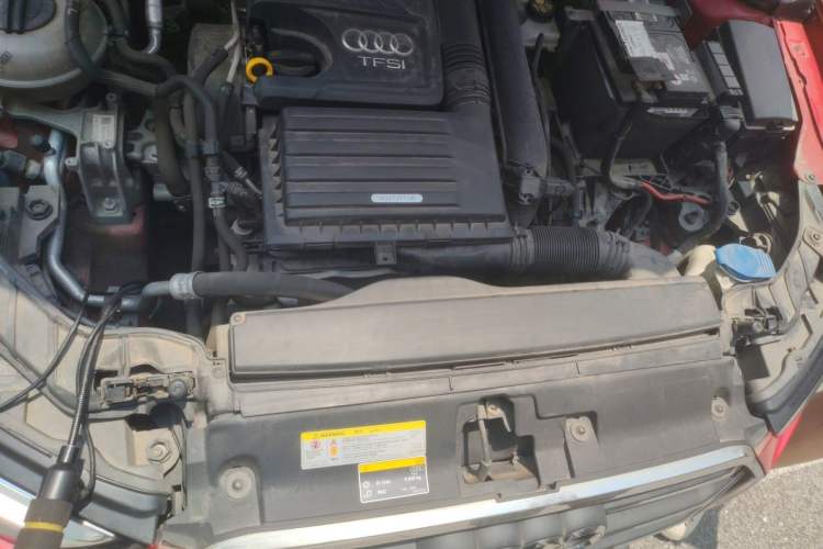 Used Audi A3 2019 Limousine 35 TFSI Ambition China V Engine Bay