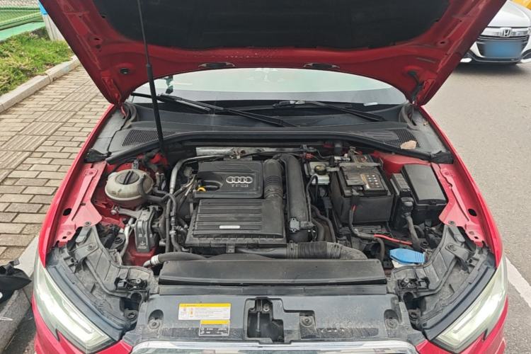 Used Audi A3 2019 Sportback 35 TFSI Fashion Edition China V Engine Bay