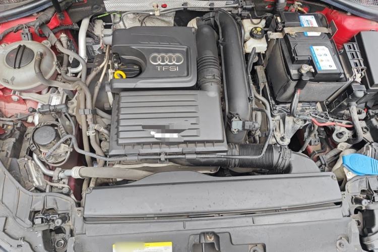Used Audi A3 2019 Limousine 35 TFSI Style Edition China VI Emission Standard Engine Bay
