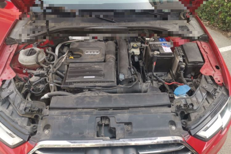 Used Audi A3 2019 Limousine 35 TFSI Ambition China VI Engine Bay