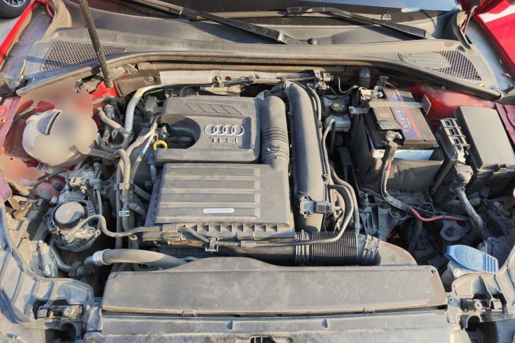 Used Audi A3 2019 Limousine 35 TFSI Style Edition China VI Emission Standard Engine Bay