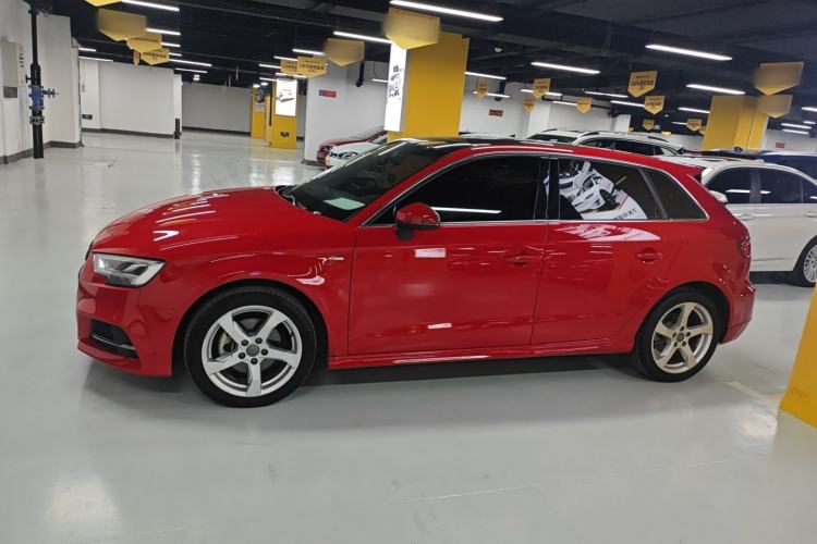 Used Audi A3 2019 Sportback 35 TFSI Fashion Edition China VI Emission Standard Exterior 3