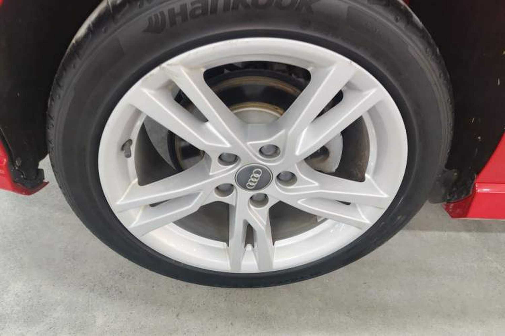 Used Audi A3 2019 Limousine 35 TFSI Fashion Edition China VI Emission Standard Exterior 5