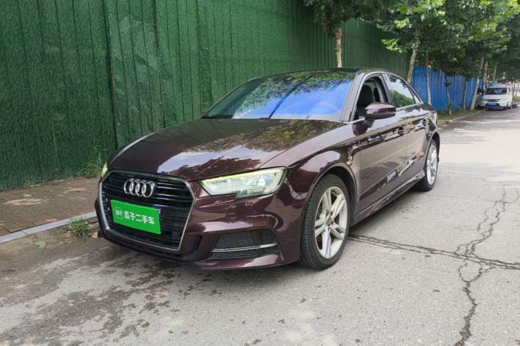 Used Audi A3 2019 Limousine 35 TFSI Fashion Edition China V standard Guazi used car, China used car export, Used car for sale, Used cars, Cheapest cars for sale