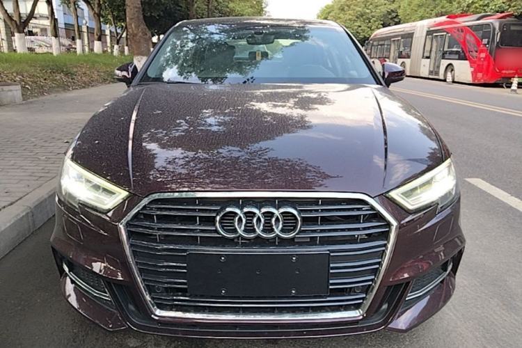 Used Audi A3 2019 Limousine 35 TFSI Fashion Edition China VI Emission Standard Front