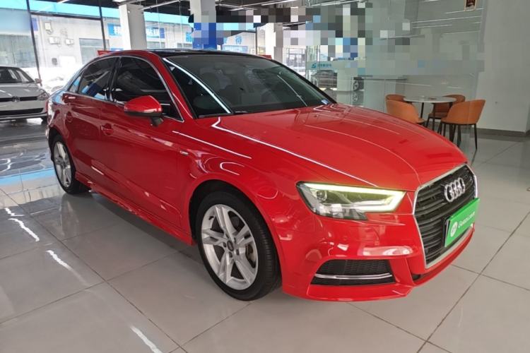 Used Audi A3 2019 Limousine 35 TFSI Fashion Edition China V standard Front Right 45 Deg