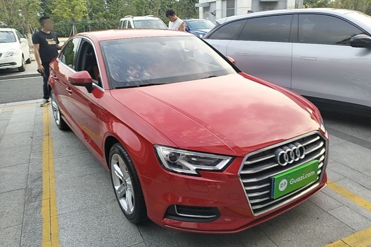 Used Audi A3 2019 Limousine 35 TFSI Ambition China VI Front Right 45 Deg
