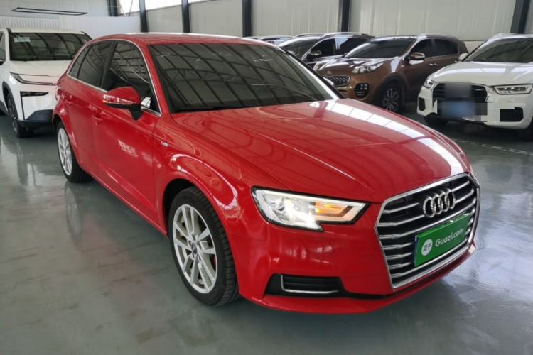 Used Audi A3 2019 Sportback 35 TFSI Ambition China VI Front Right 45 Deg
