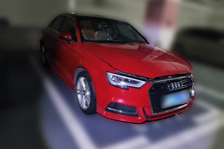 Used Audi A3 2019 Limousine 35 TFSI Fashion Edition China VI Emission Standard Front Right 45 Deg