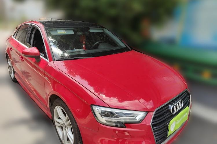 Used Audi A3 2019 Limousine 35 TFSI Fashion Edition China VI Emission Standard Front Right 45 Deg