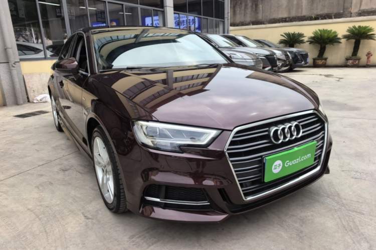 Used Audi A3 2019 Limousine 35 TFSI Fashion Edition China V standard Front Right 45 Deg