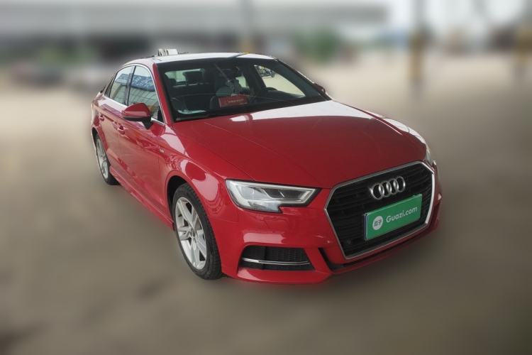 Used Audi A3 2019 Limousine 35 TFSI Fashion Edition China VI Emission Standard Front Right 45 Deg