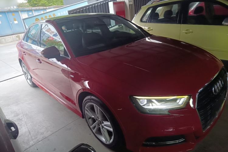 Used Audi A3 2019 Limousine 35 TFSI Fashion Edition China V standard Front Right 45 Deg