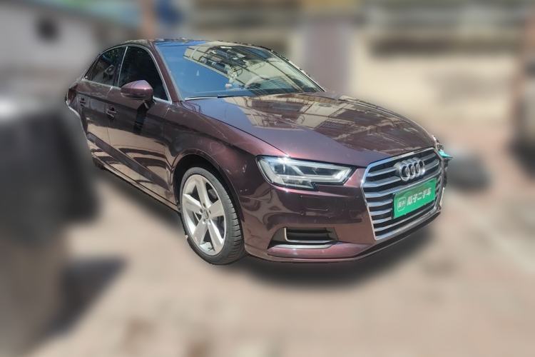 Used Audi A3 2019 Limousine 35 TFSI Style Edition China VI Emission Standard Front Right 45 Deg