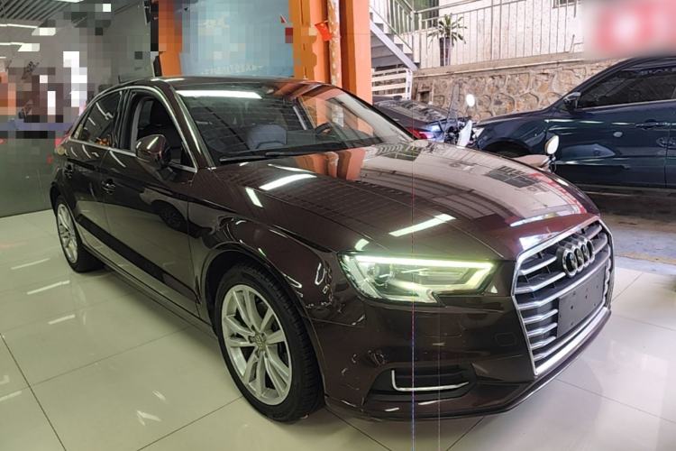 Used Audi A3 2019 Limousine 35 TFSI Ambition China VI Front Right 45 Deg