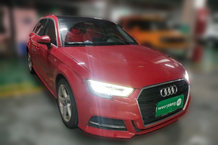 Used Audi A3 2019 Sportback 35 TFSI Fashion Edition China VI Emission Standard Front Right 45 Deg