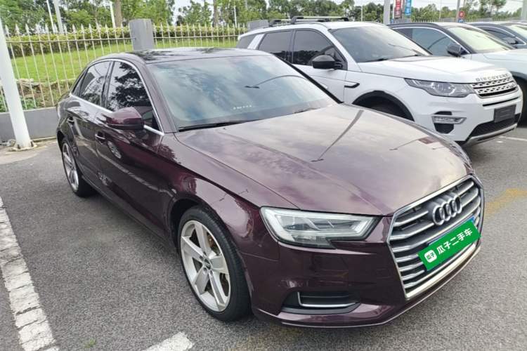 Used Audi A3 2019 Limousine 35 TFSI Style Edition China VI Emission Standard Front Right 45 Deg