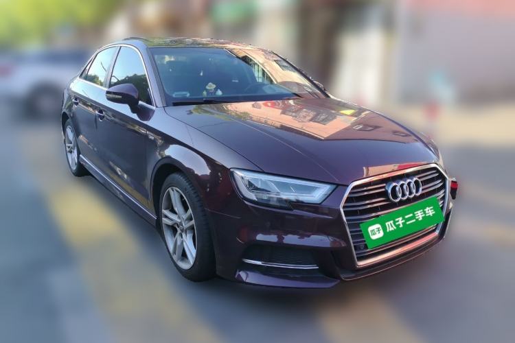 Used Audi A3 2019 Limousine 35 TFSI Fashion Edition China VI Emission Standard Front Right 45 Deg