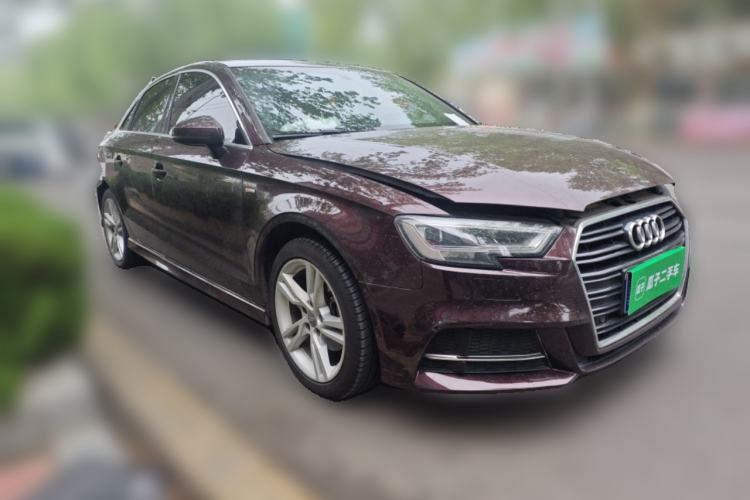 Used Audi A3 2019 Limousine 35 TFSI Fashion Edition China V standard Front Right 45 Deg