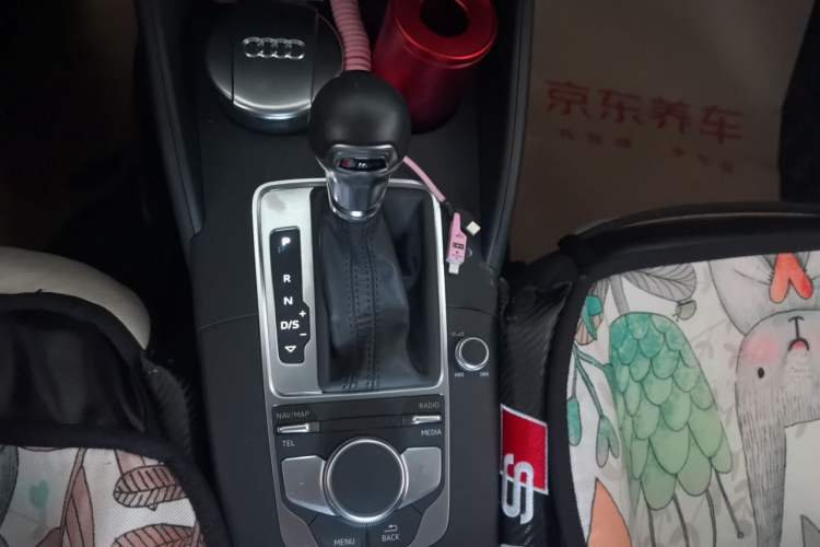 Used Audi A3 2019 Limousine 35 TFSI Ambition China VI Gear Lever