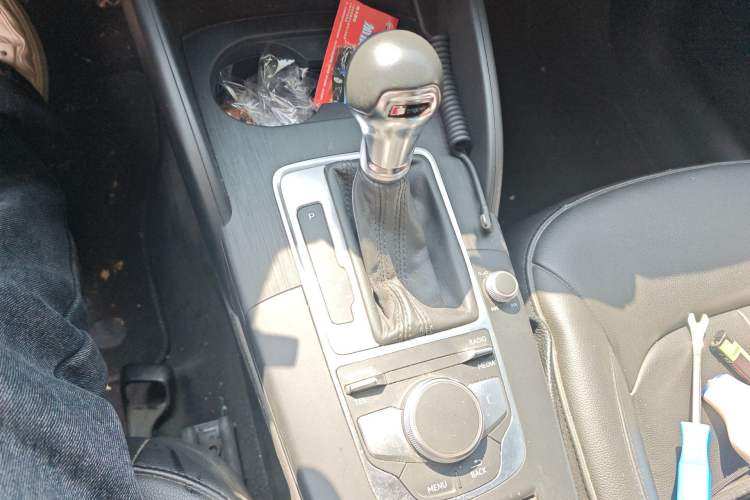 Used Audi A3 2019 Limousine 35 TFSI Ambition China VI Gear Lever