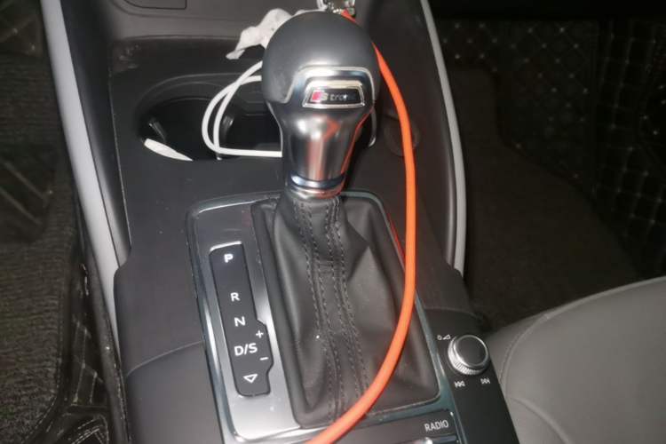 Used Audi A3 2019 Sportback 35 TFSI Fashion Edition China V Gear Lever