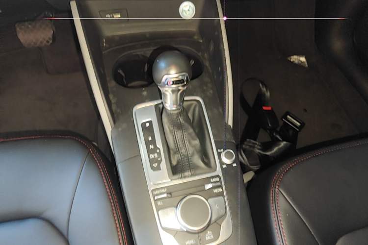 Used Audi A3 2019 Limousine 35 TFSI Ambition China VI Gear Lever