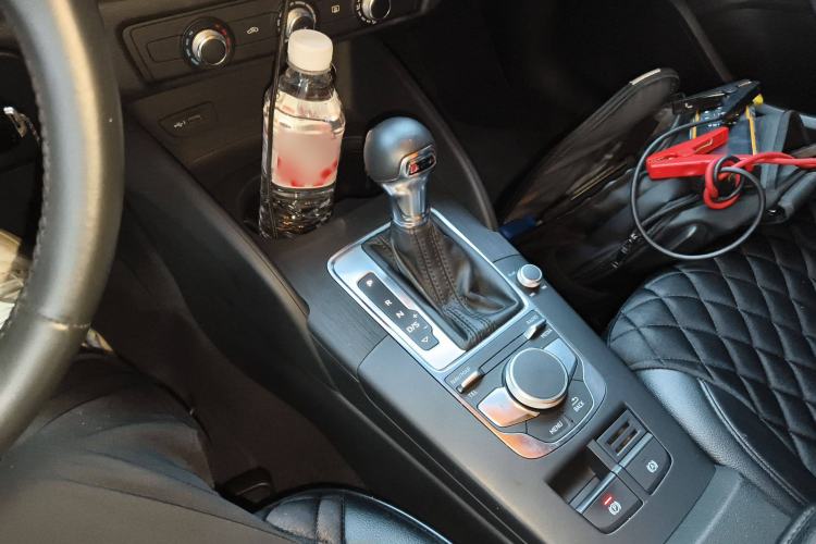 Used Audi A3 2019 Limousine 35 TFSI Ambition China VI Gear Lever