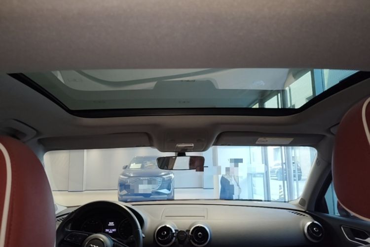 Used Audi A3 2019 Limousine 35 TFSI Fashion Edition China V standard Headliner
