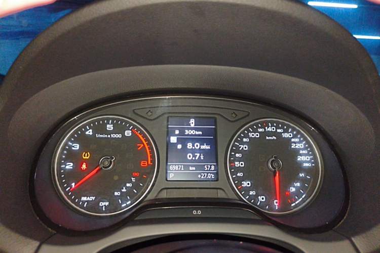 Used Audi A3 2019 Limousine 35 TFSI Sporty Version China VI Instrument Cluster