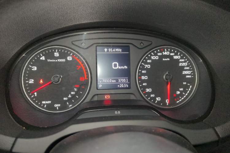 Used Audi A3 2019 Limousine 35 TFSI Sport Edition China V Emission Standard Instrument Cluster