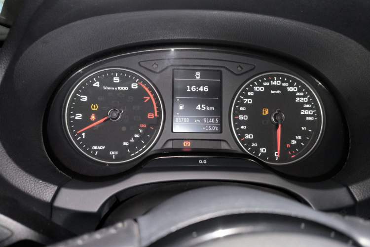 Used Audi A3 2019 Limousine 35 TFSI Ambition China VI Instrument Cluster