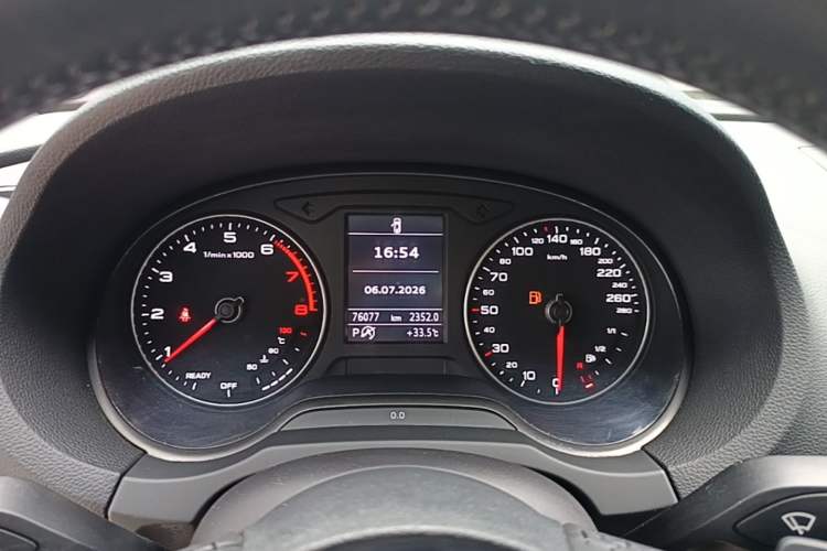 Used Audi A3 2019 Limousine 35 TFSI Sporty Version China VI Instrument Cluster