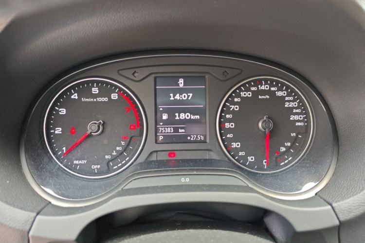 Used Audi A3 2019 Limousine 35 TFSI Fashion Edition China VI Emission Standard Instrument Cluster