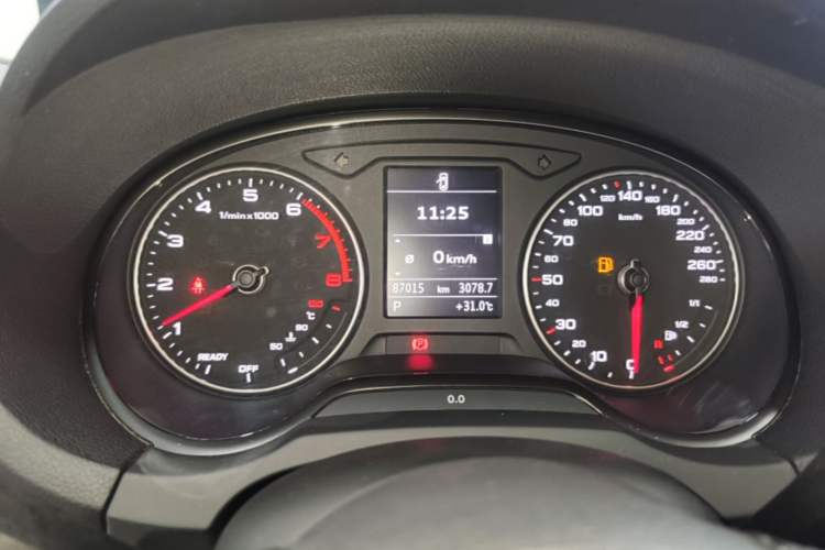 Used Audi A3 2019 Limousine 35 TFSI Fashion Edition China VI Emission Standard Instrument Cluster