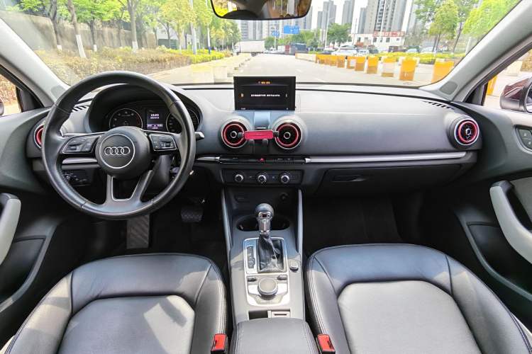 Used Audi A3 2019 Limousine 35 TFSI Ambition China V Interior 3