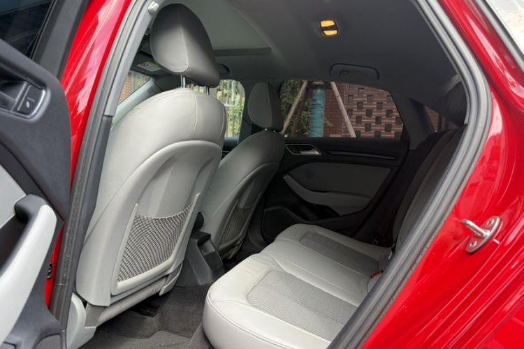 Used Audi A3 2019 Limousine 35 TFSI Fashion Edition China VI Emission Standard Interior 3