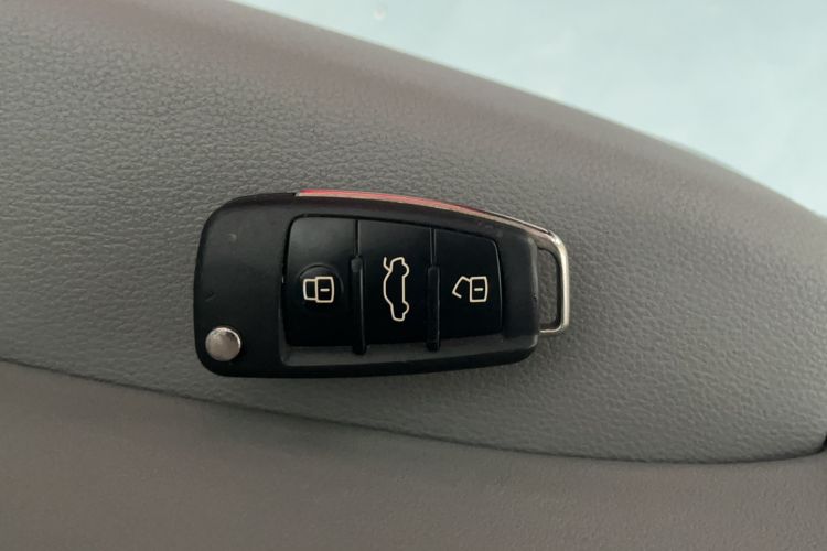 Used Audi A3 2019 Limousine 35 TFSI Fashion Edition China VI Emission Standard Interior 4