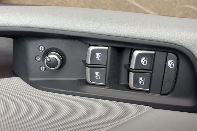 Used Audi A3 2019 Sportback 35 TFSI Fashion Edition China VI Emission Standard Interior 5