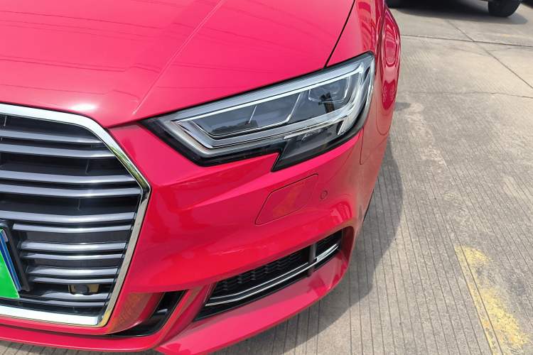 Used Audi A3 2019 Limousine 35 TFSI Fashion Edition China VI Emission Standard Left Front Headlight