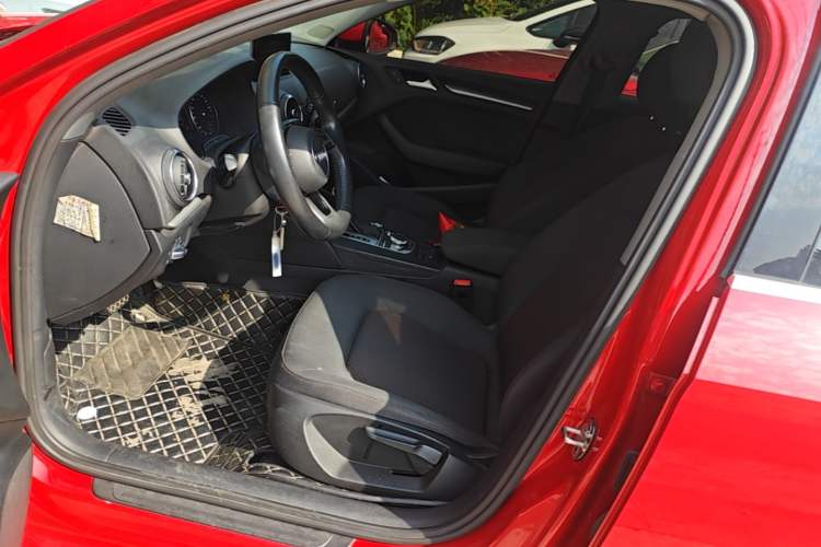 Used Audi A3 2019 Limousine 35 TFSI Ambition China V Left Front Seat