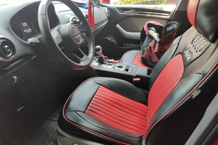 Used Audi A3 2019 Limousine 35 TFSI Fashion Edition China VI Emission Standard Left Front Seat