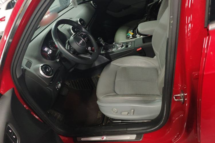 Used Audi A3 2019 Sportback 35 TFSI Fashion Edition China V Left Front Seat